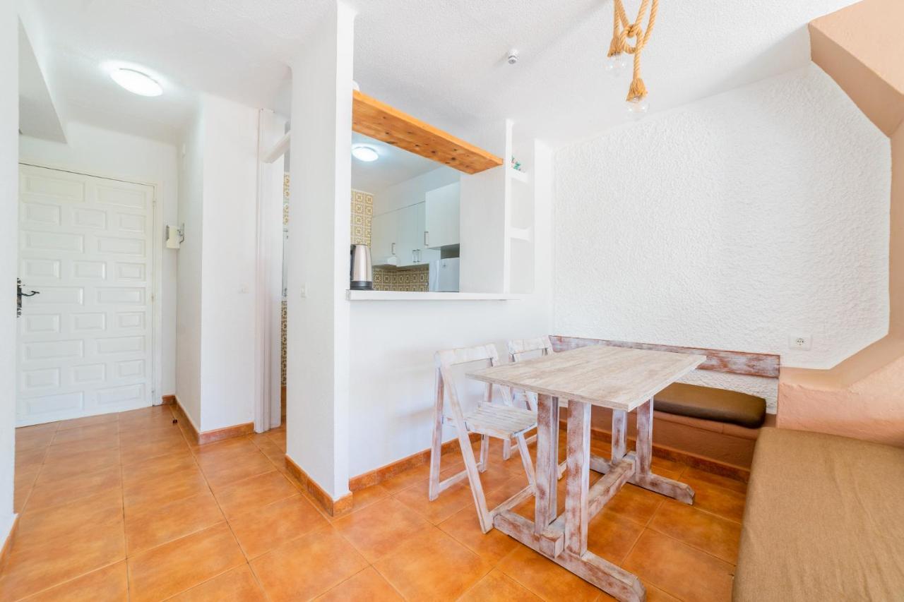 Atlas Apartments Ibiza Санта-Эулалия-дель-Рио Экстерьер фото