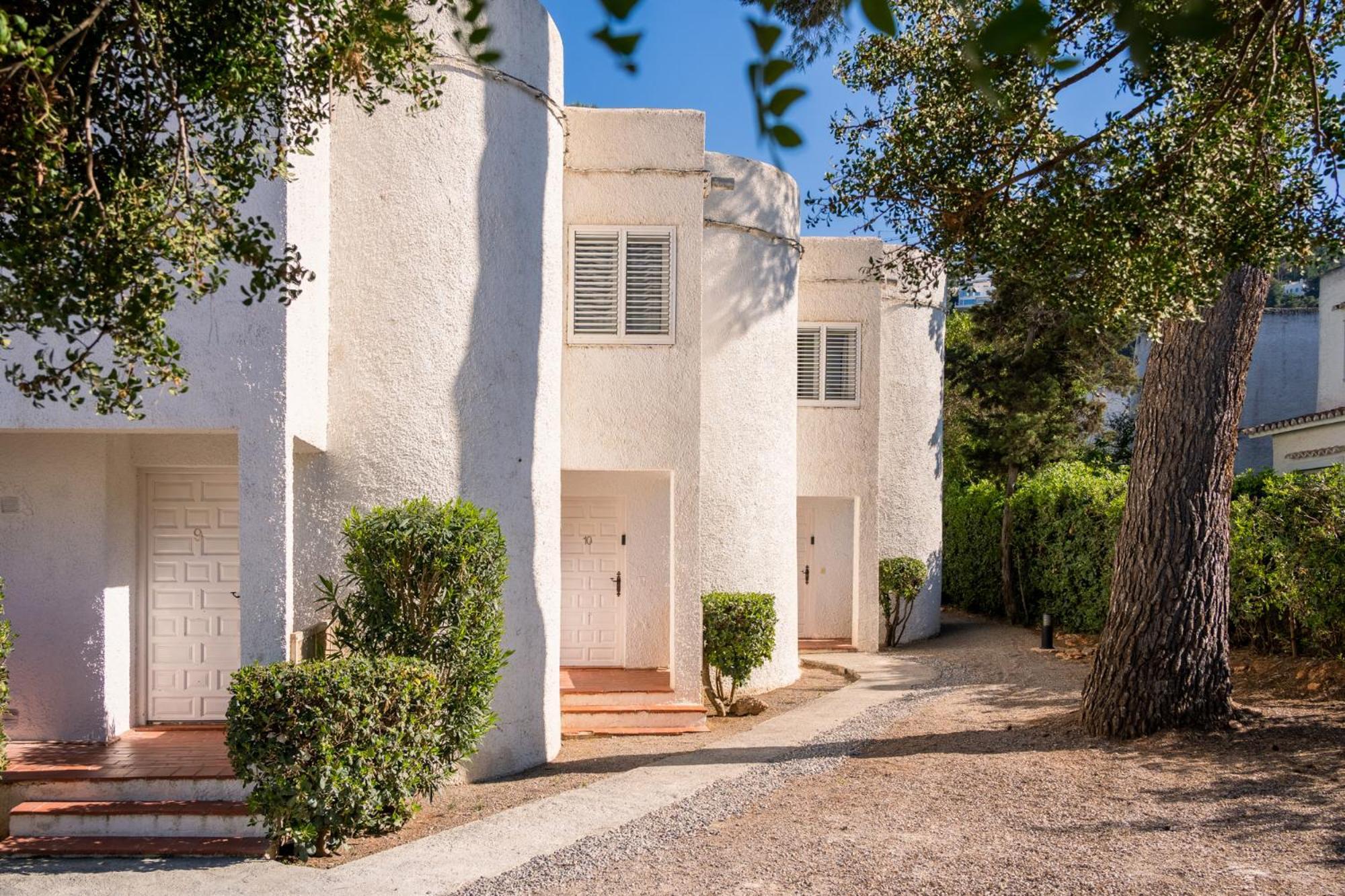 Atlas Apartments Ibiza Санта-Эулалия-дель-Рио Экстерьер фото